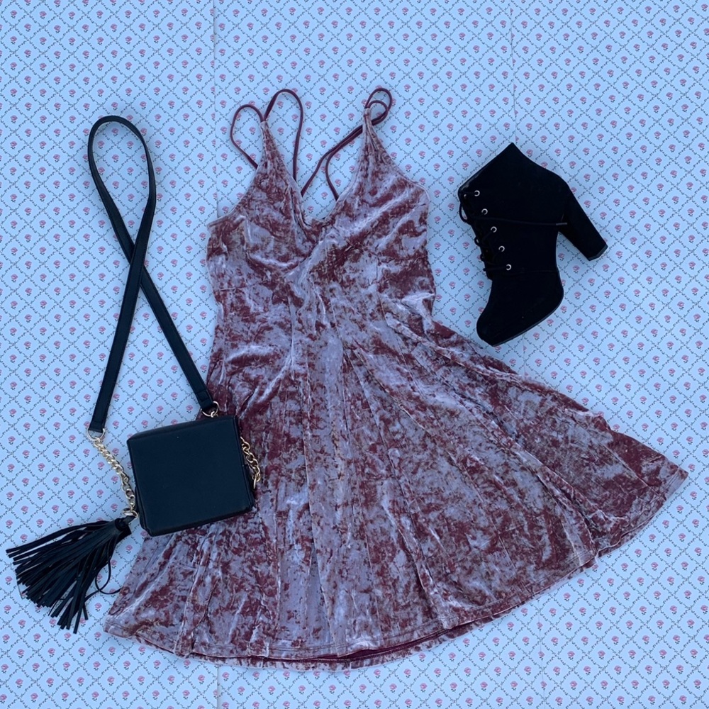 New blush pink American eagle dress